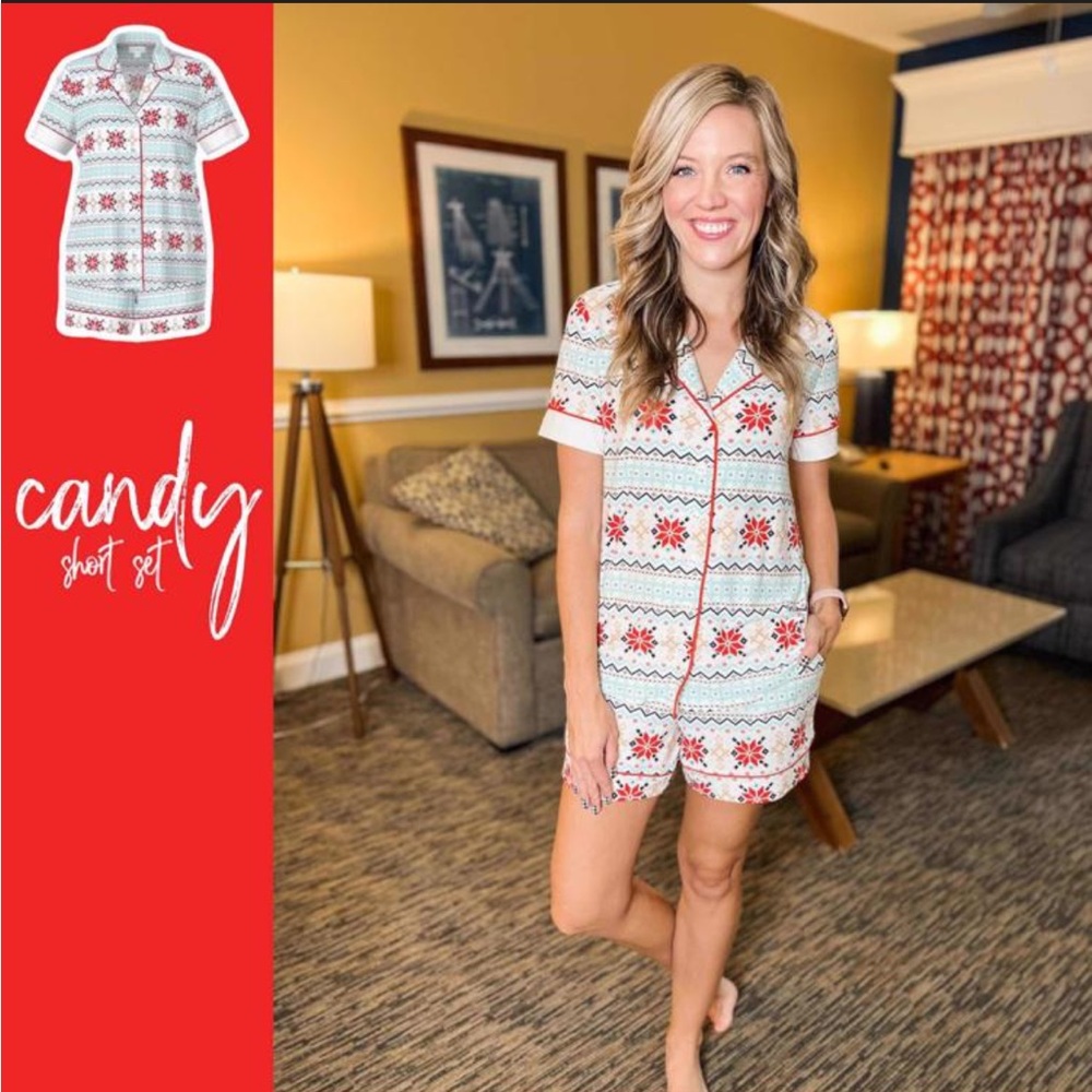 LuLaRoe DREAM Holiday Candy Short Pajama Set